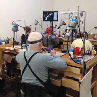 About Silvera Jewelry School